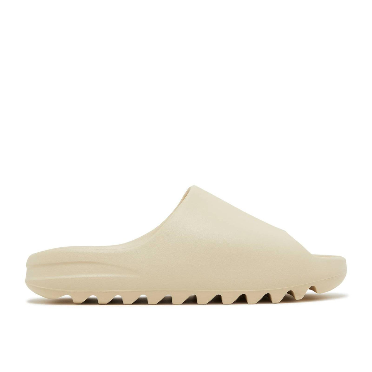 Yeezy Slide - Bone (2022/2023) - Used Adidas