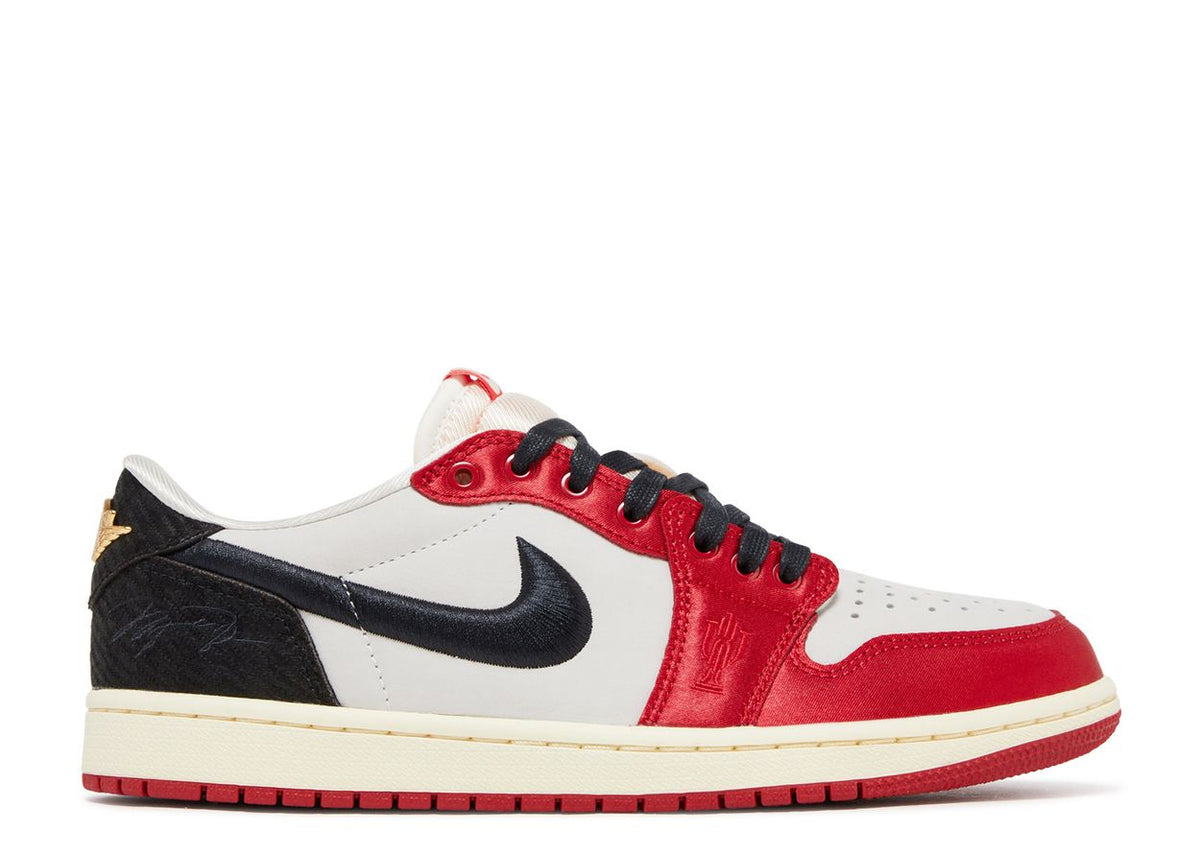 Air Jordan 1 Retro Low OG SP - Trophy Room Away Air Jordan