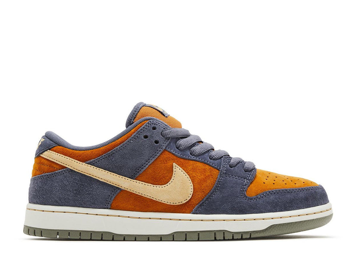 Nike SB Dunk Low - Light Carbon Monarch - Used Nike