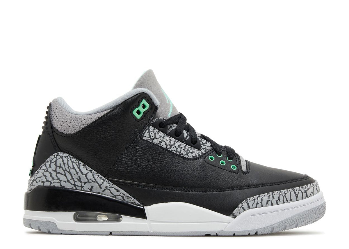 Air Jordan 3 Retro - Green Glow - Used Air Jordan