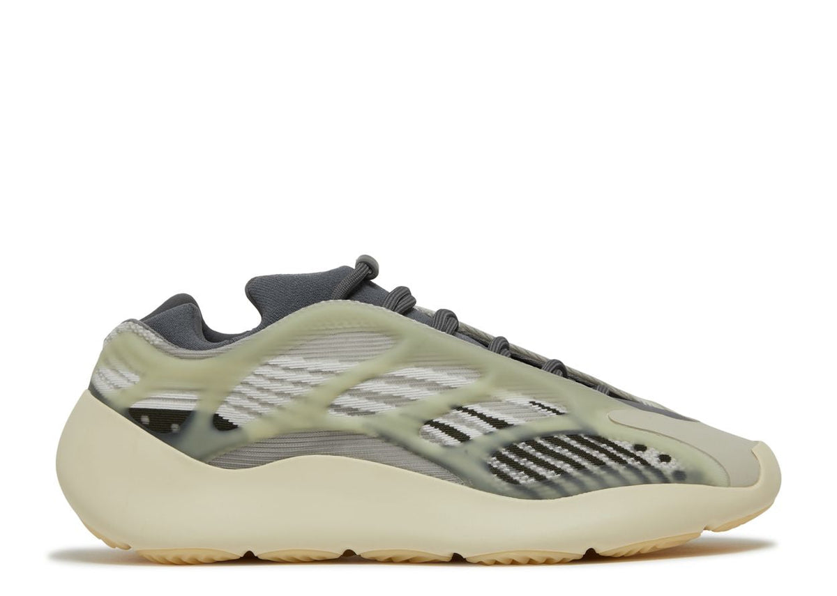 Yeezy 700 V3 - Fade Salt - Used Yeezy