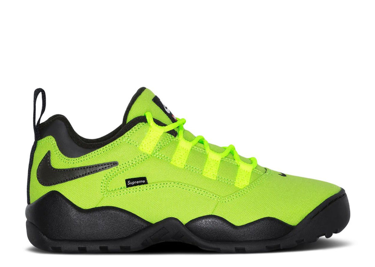 Nike SB Darwin Low - Supreme Volt Nike