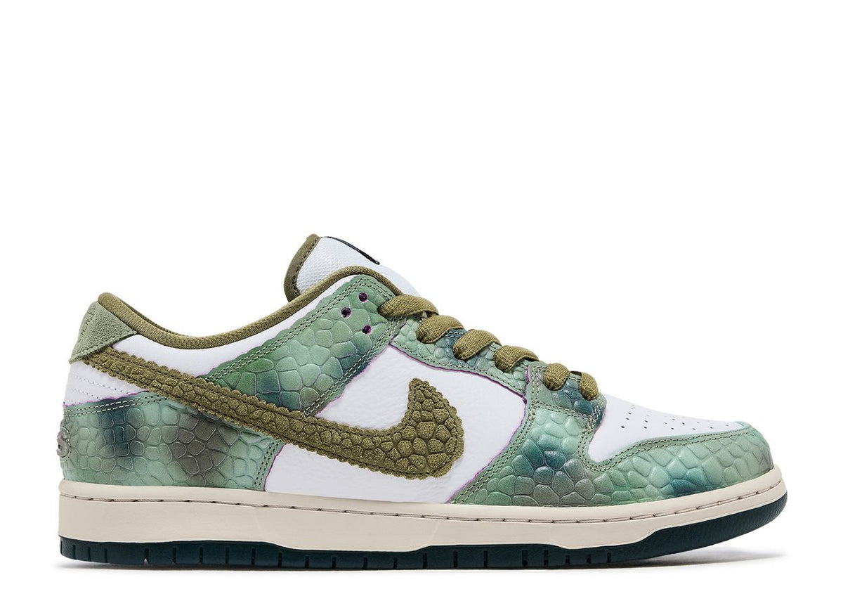 Nike SB Dunk Low PRO QS - Alexis Sablone Chameleon - Used Nike