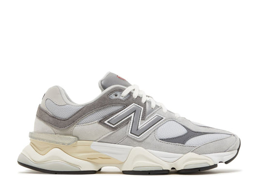 New Balance 9060 Rain Cloud Grey - Used