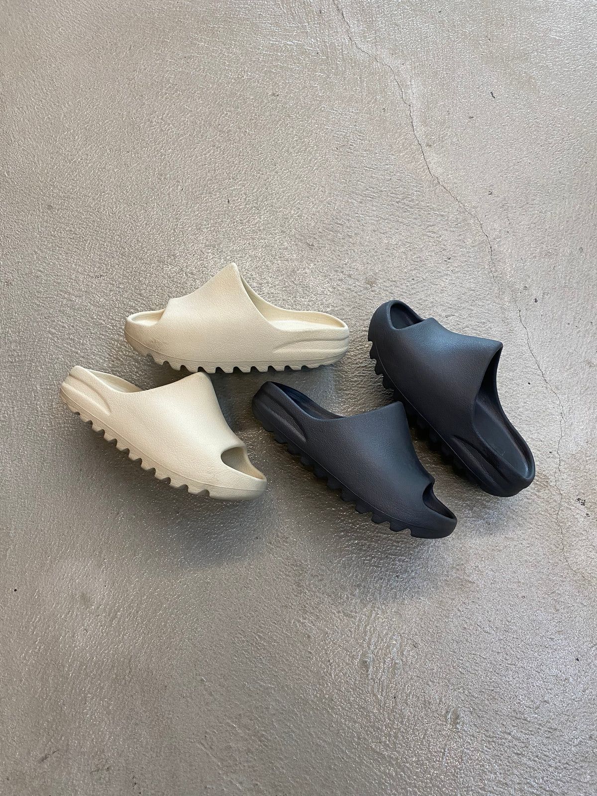 Yeezy Slide Bundle (Size 1Y) Nike