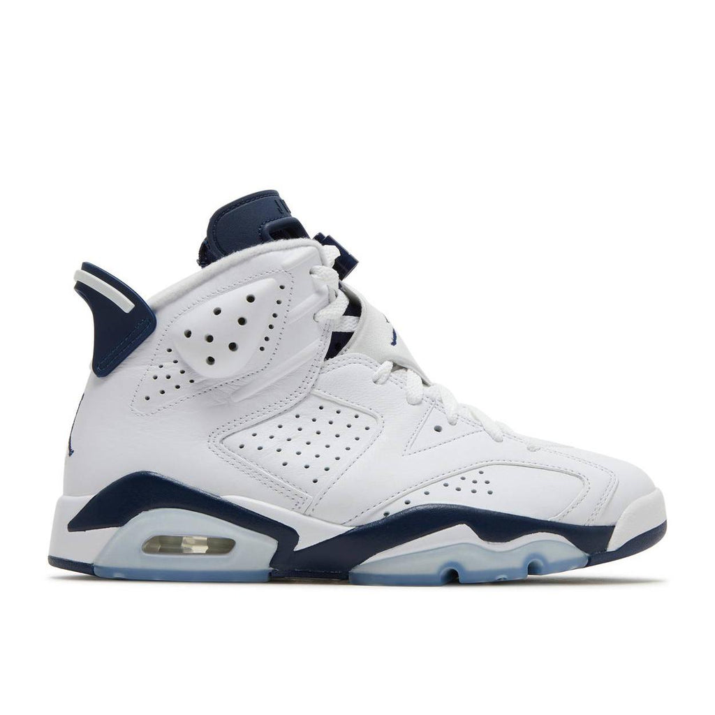 Air Jordan 6 Retro - Midnight Navy 2022 - Used