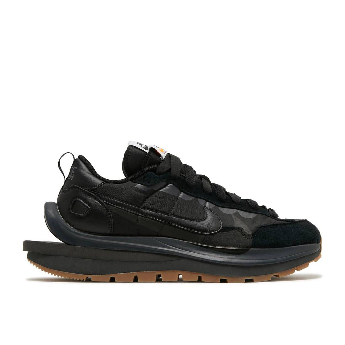 Nike Vaporwaffle / Sacai - Black Gum Nike