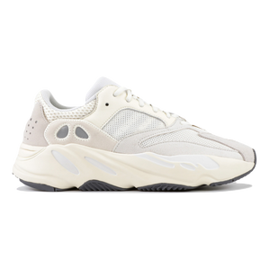 Yeezy Boost 700 - Analog