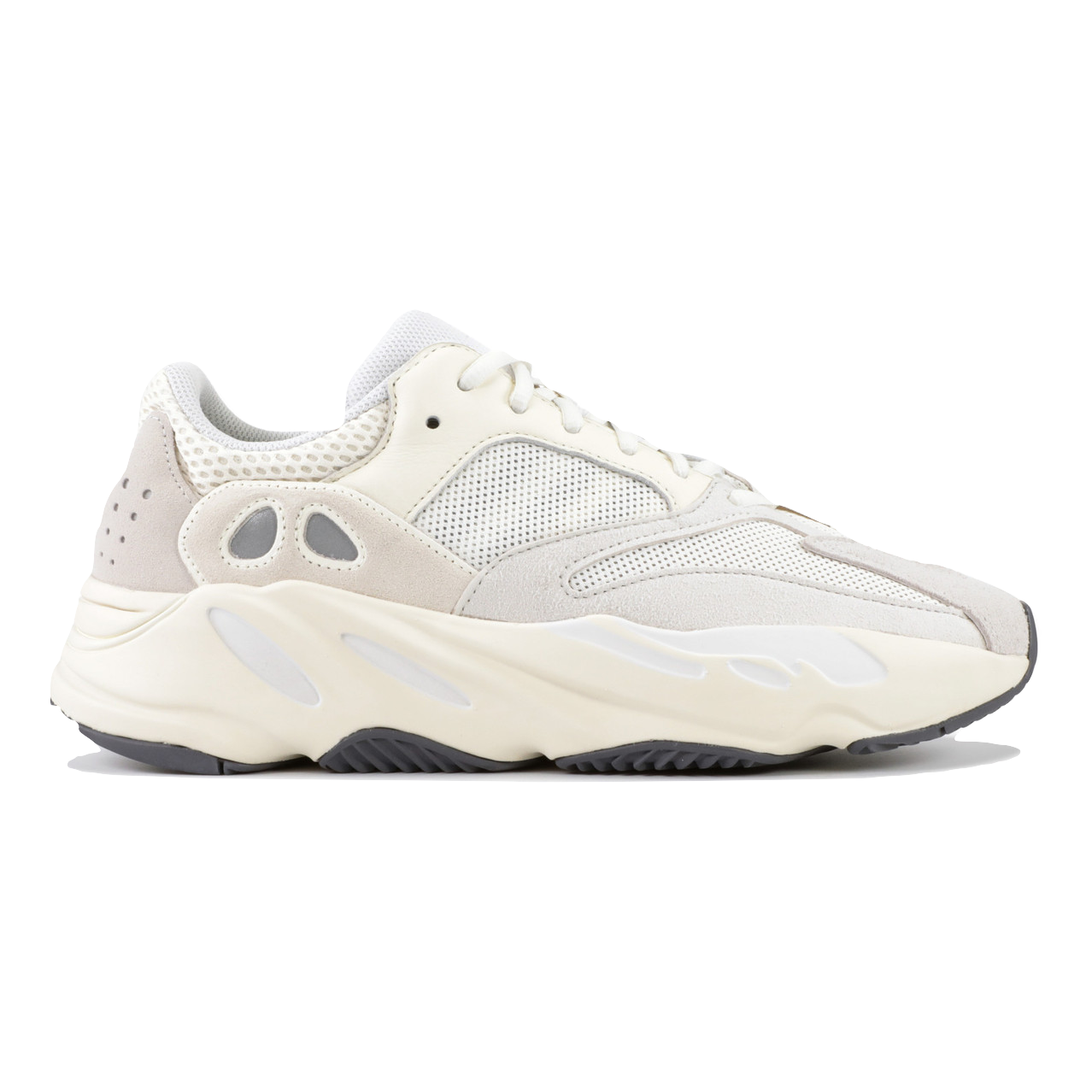 Yeezy Boost 700 - Analog