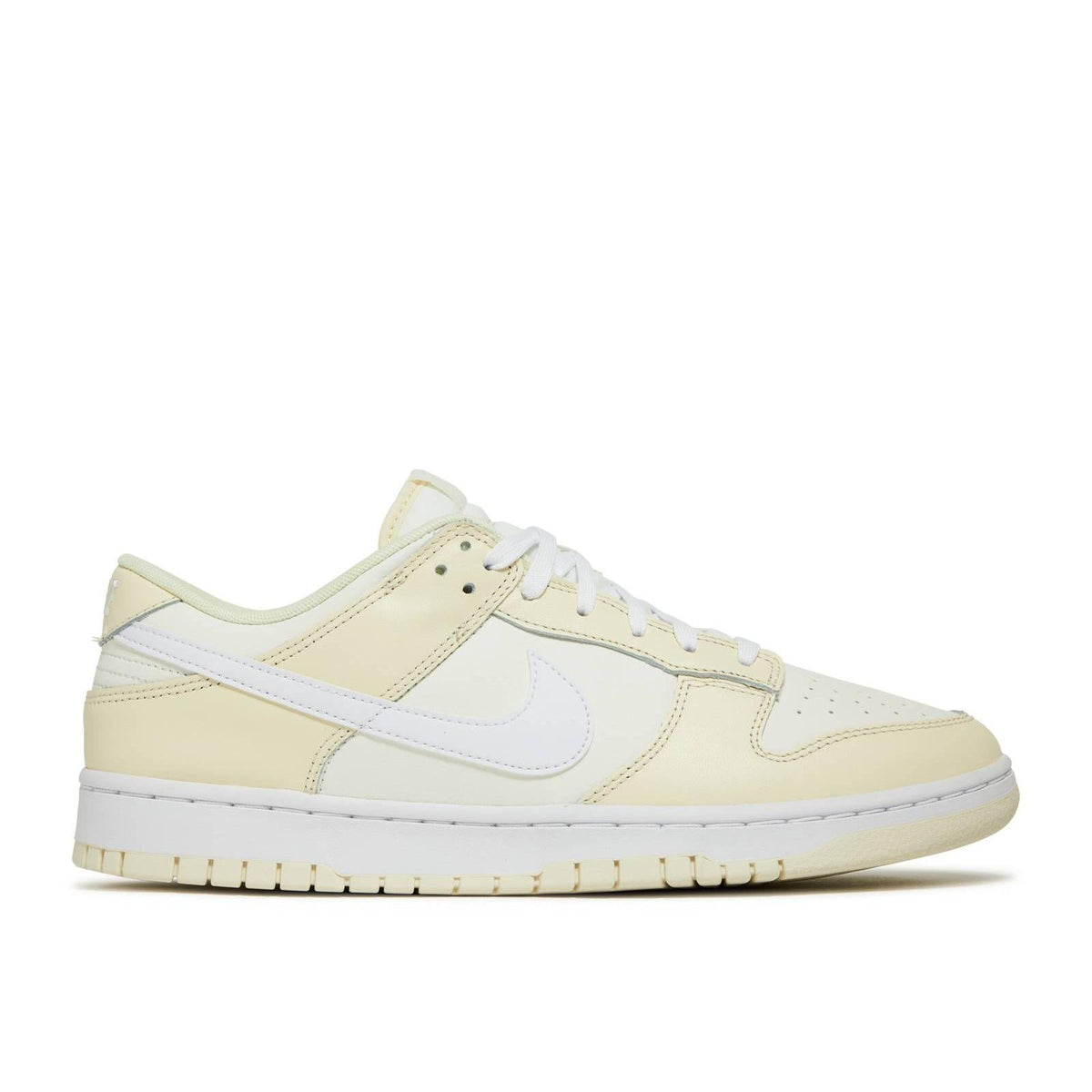 WMNS Nike Dunk Low - Coconut Milk Nike