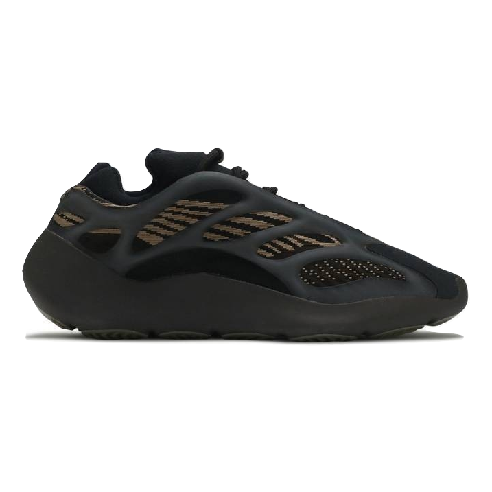 Yeezy 700 V3 - Clay Brown - Used