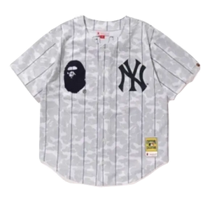 A Bathing Ape x Mitchell & Ness Yankees Baseball Jersey - White Bape