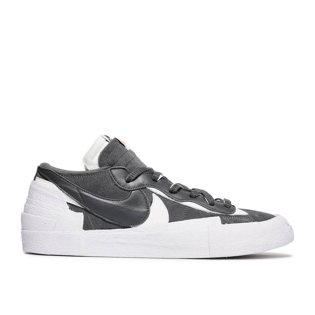 Nike Blazer Low / Sacai - Iron Grey