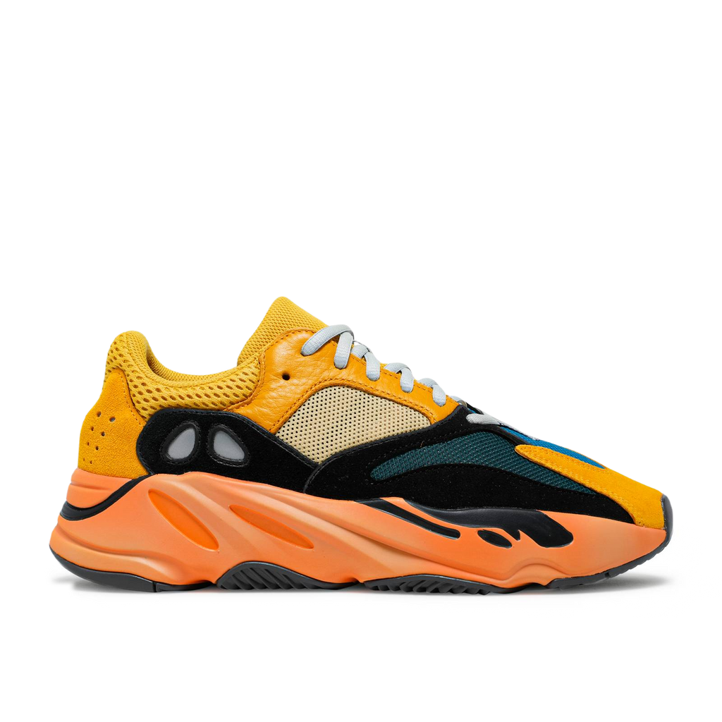 Yeezy Boost 700 - Sun - Used