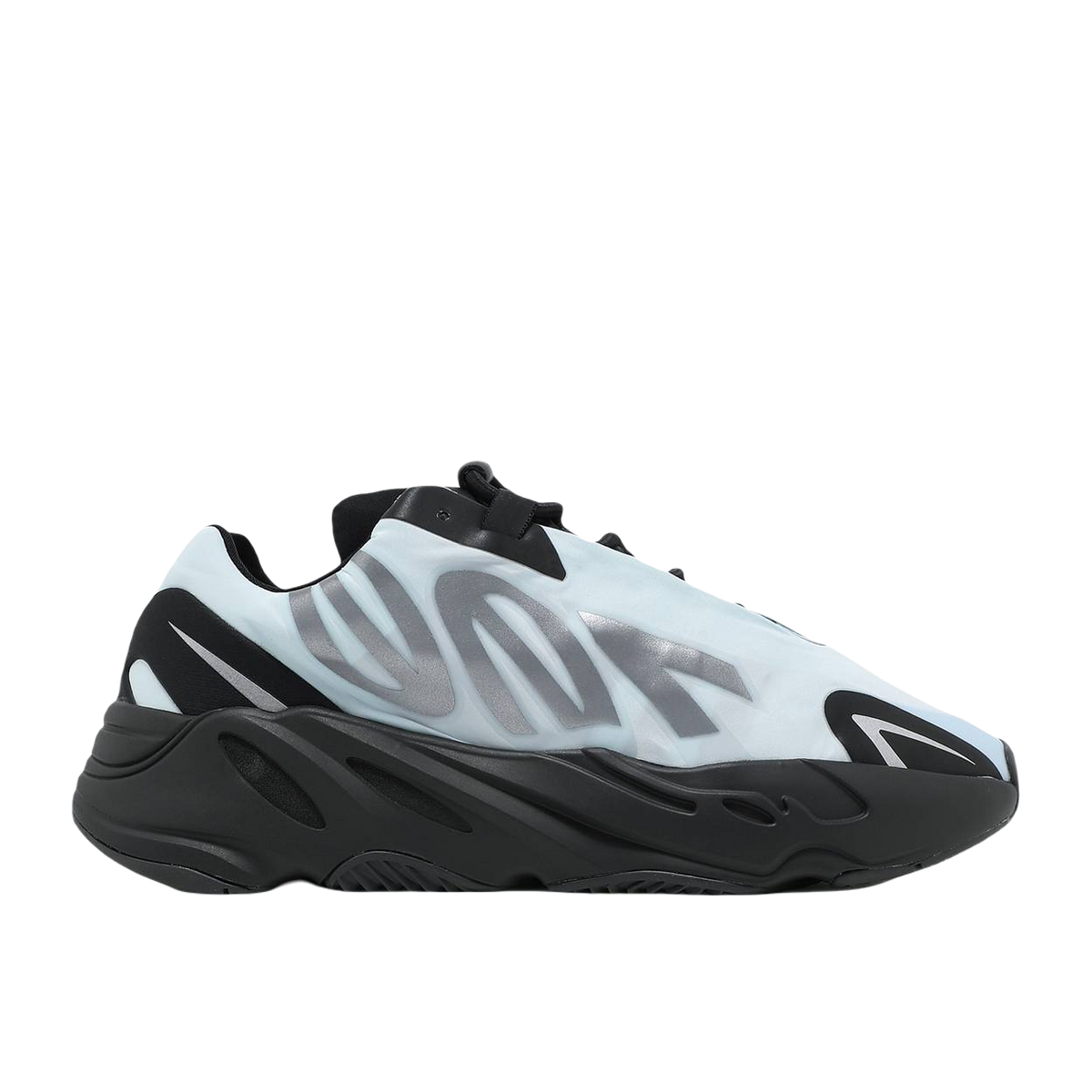 Yeezy Boost 700 MNVM - Blue Tint Yeezy